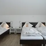 Moderne In Kuestelberg *