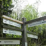 Moderne In Kuestelberg *