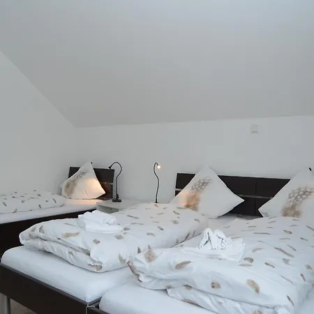 Moderne In Kuestelberg *
