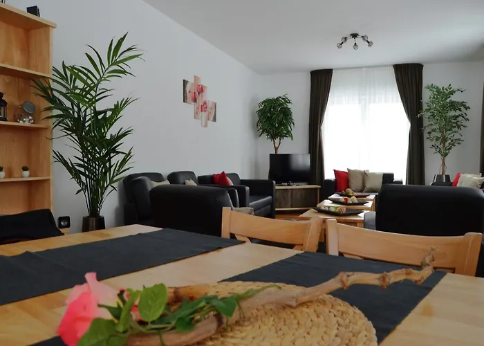 Moderne In Kuestelberg Villa Medebach
