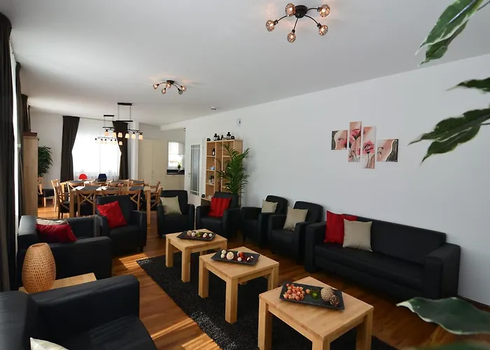 빌라 Moderne In Kuestelberg