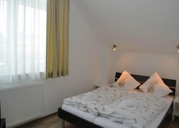 Moderne In Kuestelberg 빌라